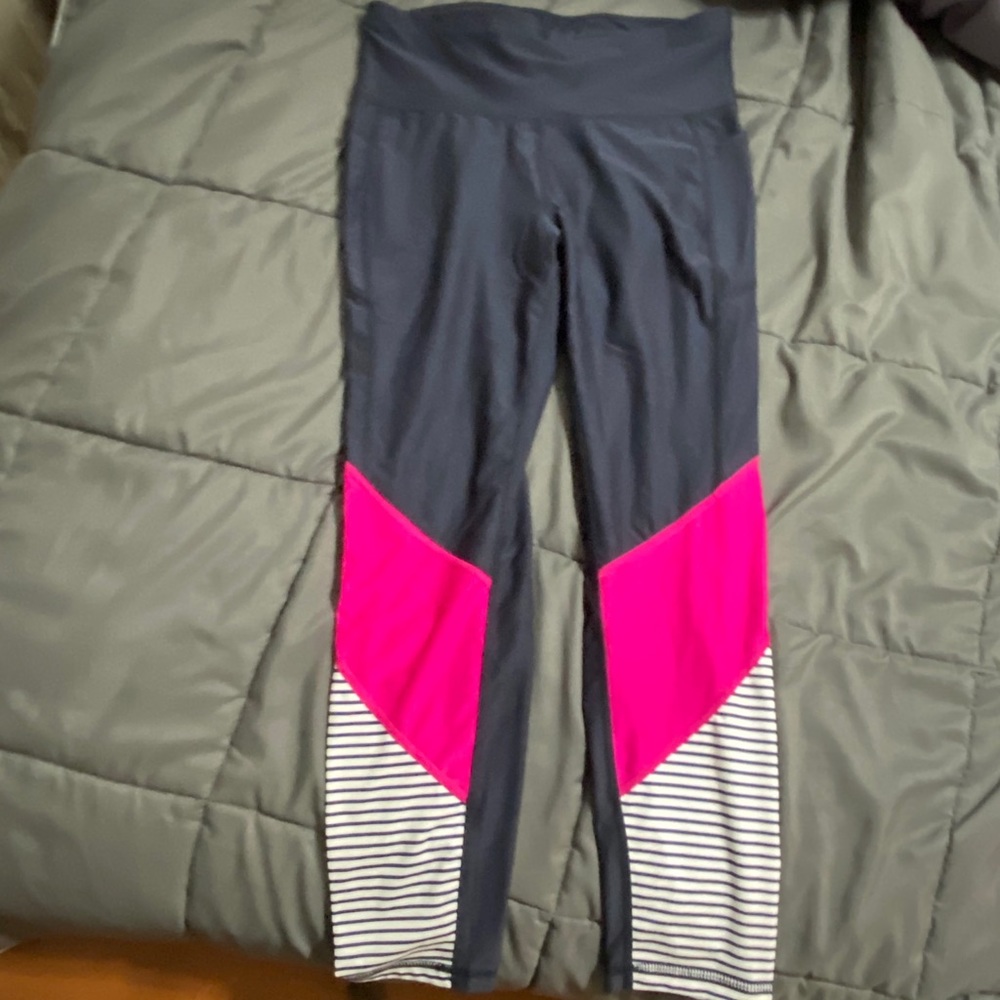 Navy Capri leggings